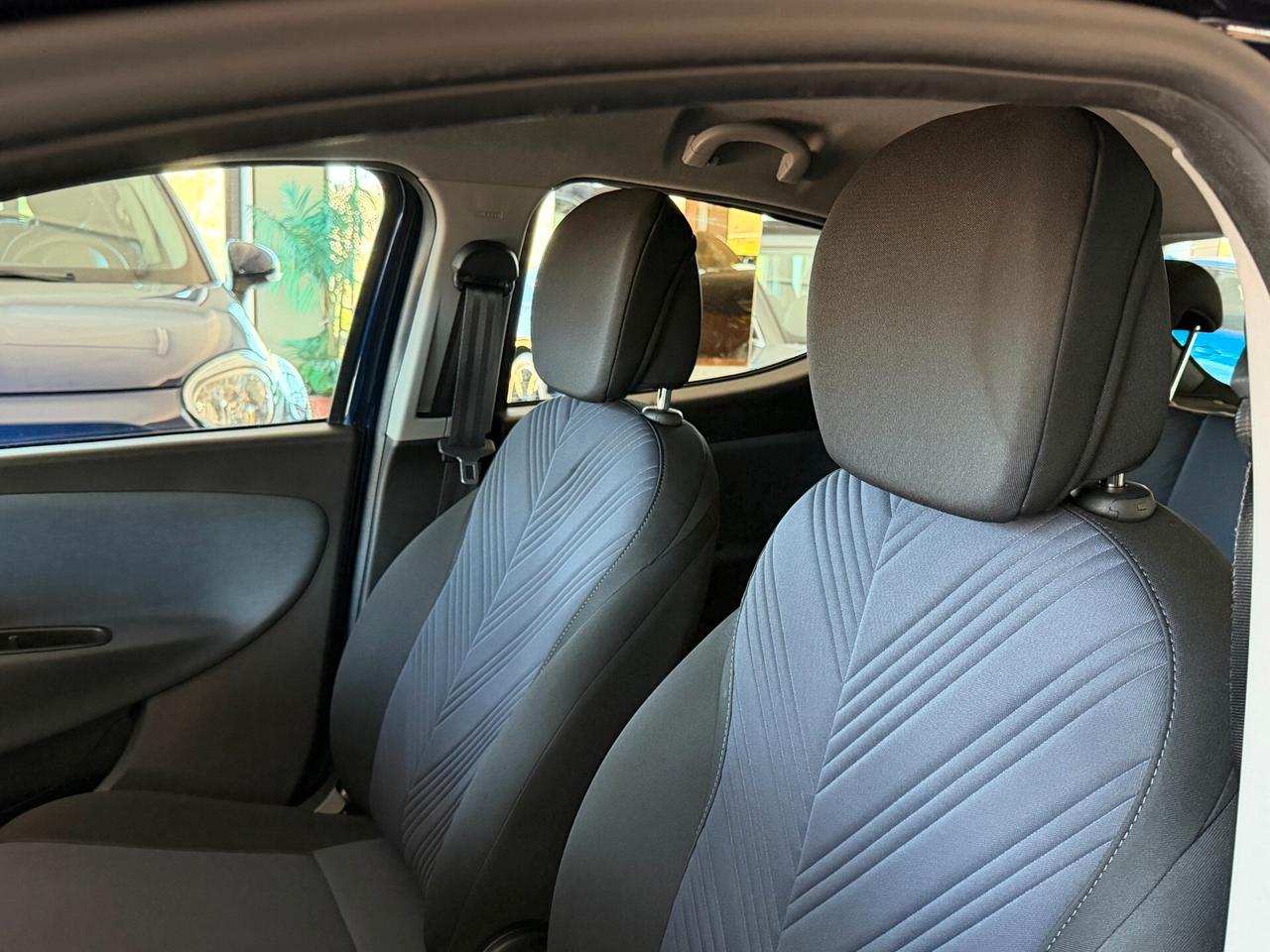 Lancia Ypsilon 1.2 69 cv. EcoChic GOLD (Imp. GPL)