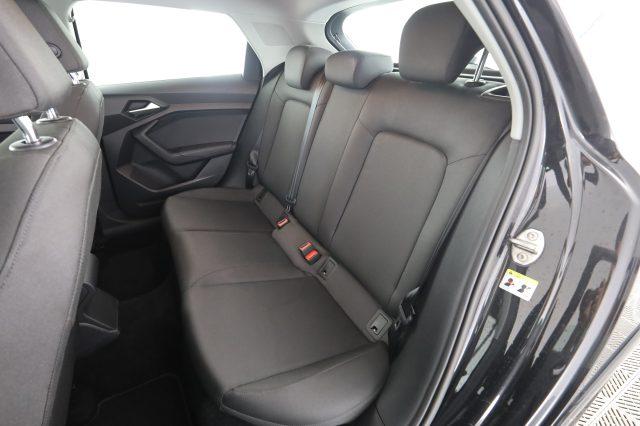 AUDI A1 A1 citycarver 30 TFSI S tronic Admired
