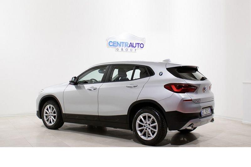 BMW X2 sDrive 18d Business-X