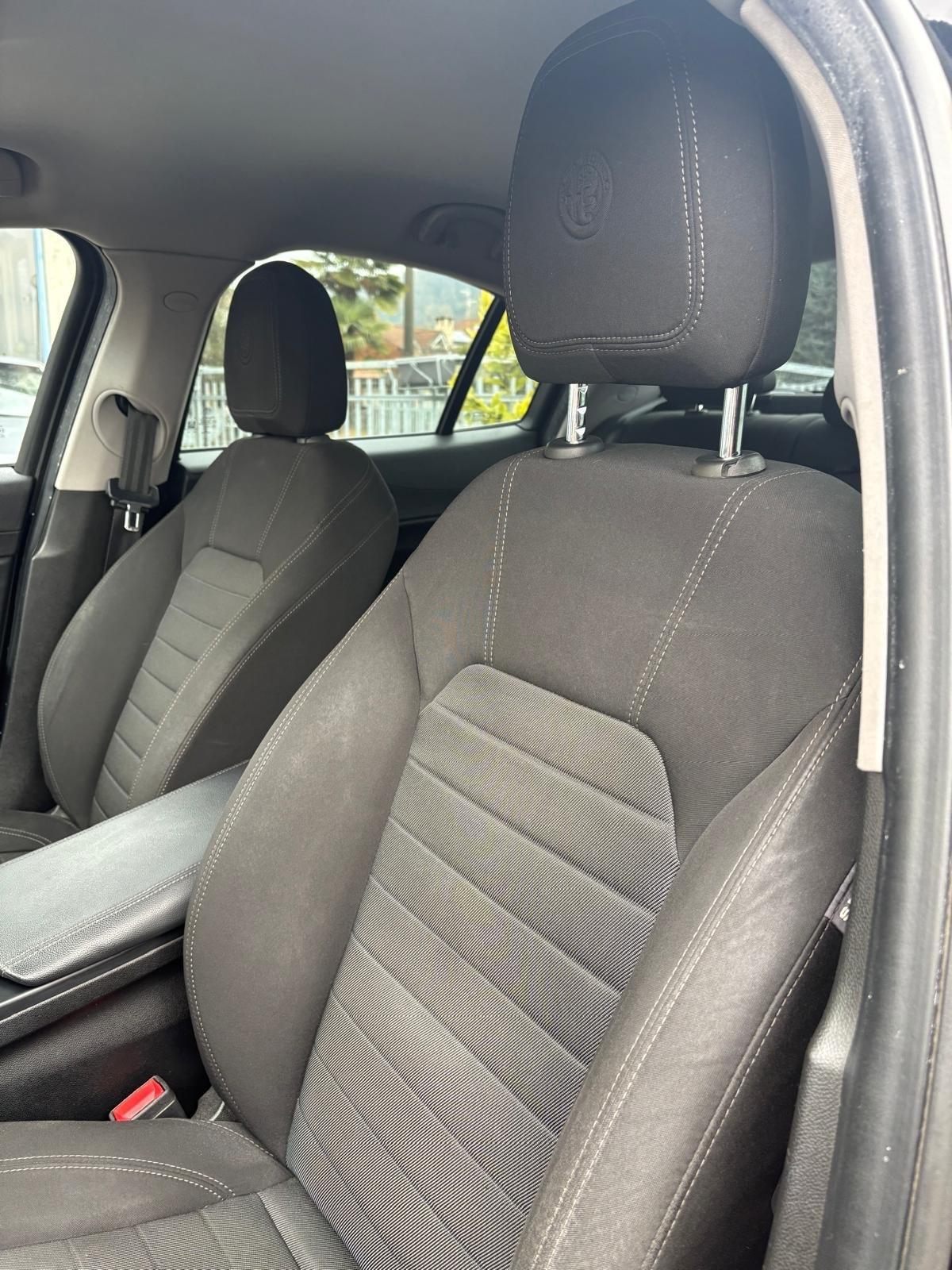 Alfa Romeo Giulia 2.2 Turbodiesel 150 CV Super