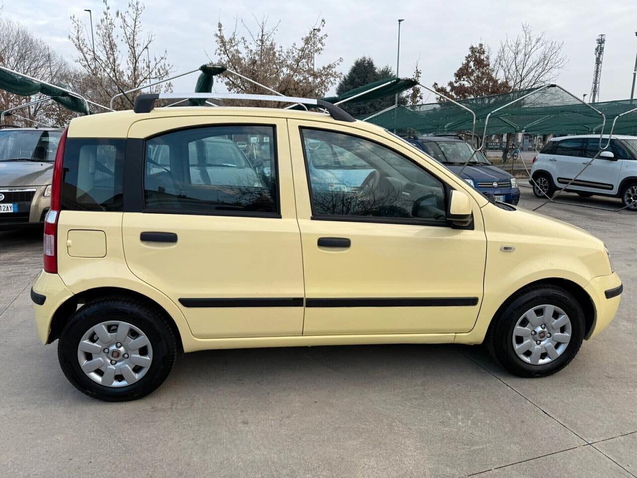 Fiat Panda 1.2 neo-pat 5 POSTI