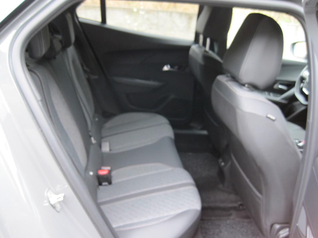 Peugeot 2008 PureTech 100 S&S Allure