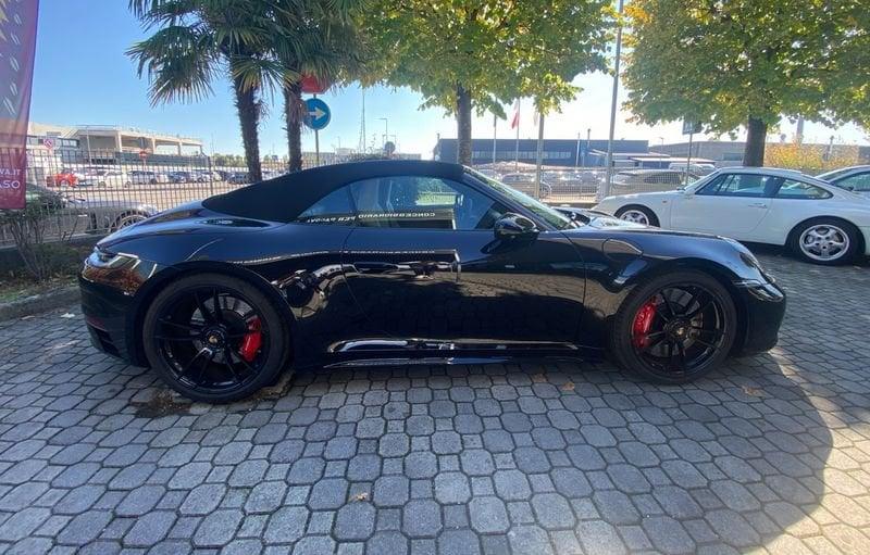 Porsche 911 992 Carrera GTS Cabriolet 480 CV (992.1) POSS. SUB. LEASING