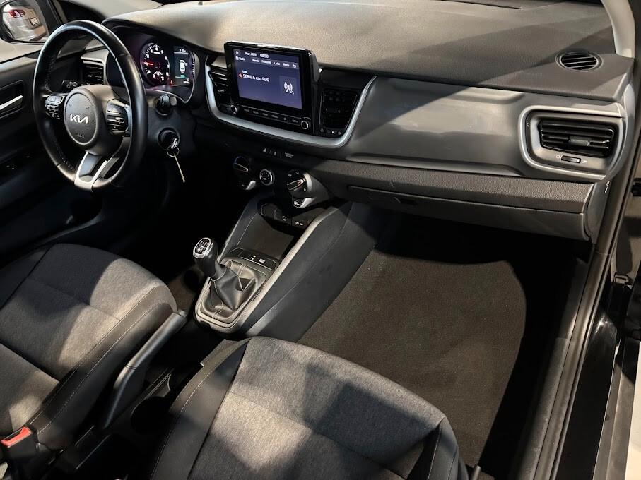 Kia Stonic 1.0 T-GDi 100 CV MHEV NEOPATENTATI