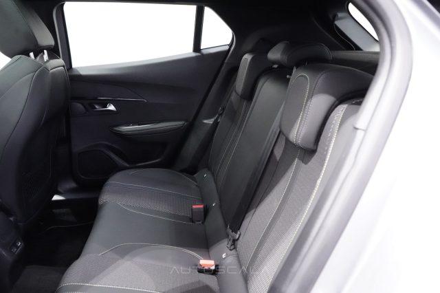 PEUGEOT 2008 Hybrid 136 e-DCS6 GT #Tetto