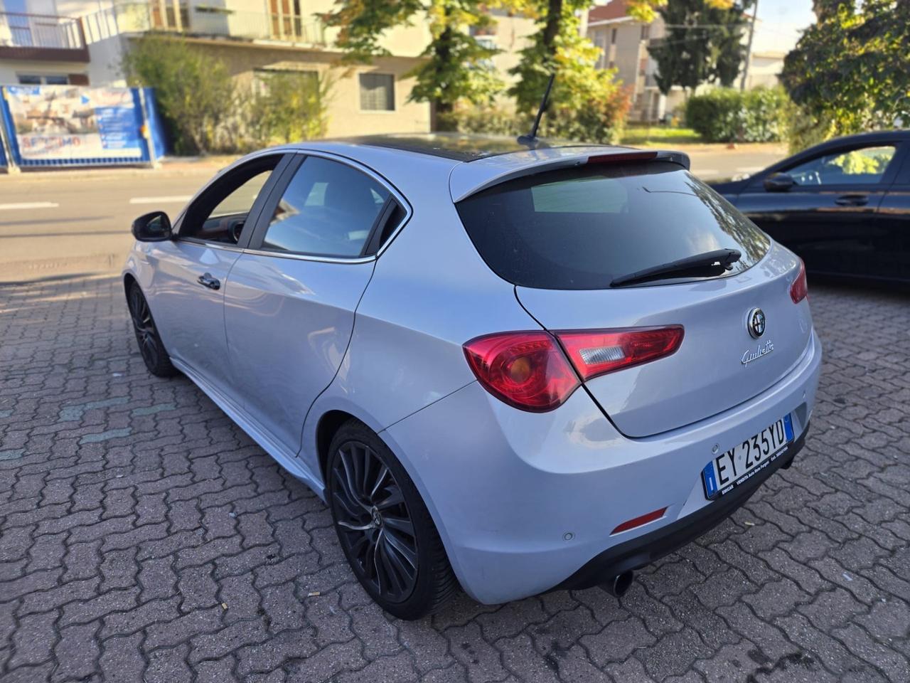 Alfa Romeo Giulietta 1750 Turbo TCT Quadrifoglio Verde