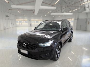 VOLVO XC40 T4 PLUG-IN HYBRID AUTO RECHARGE R-DESIGN SUV