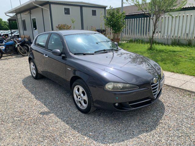 ALFA ROMEO 147 1.9 JTD (120) 5 porte Murphy&Nye