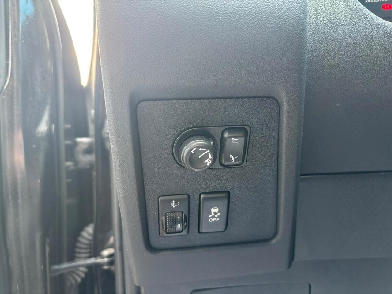 Nissan Qashqai 1.5 Diesel Gancio Traino Neopatentati