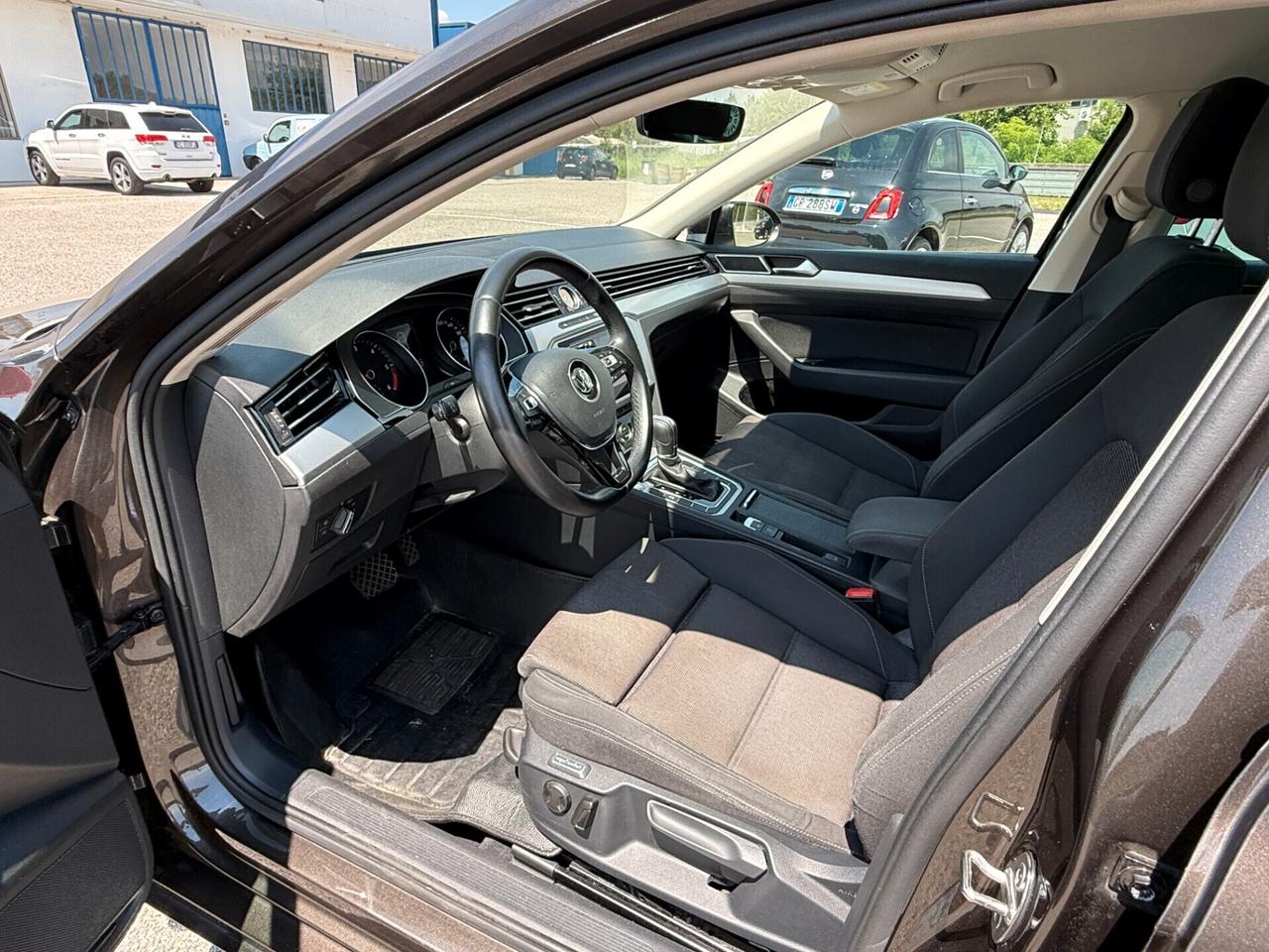 Volkswagen Passat Variant 1.6 TDI246950 DSG