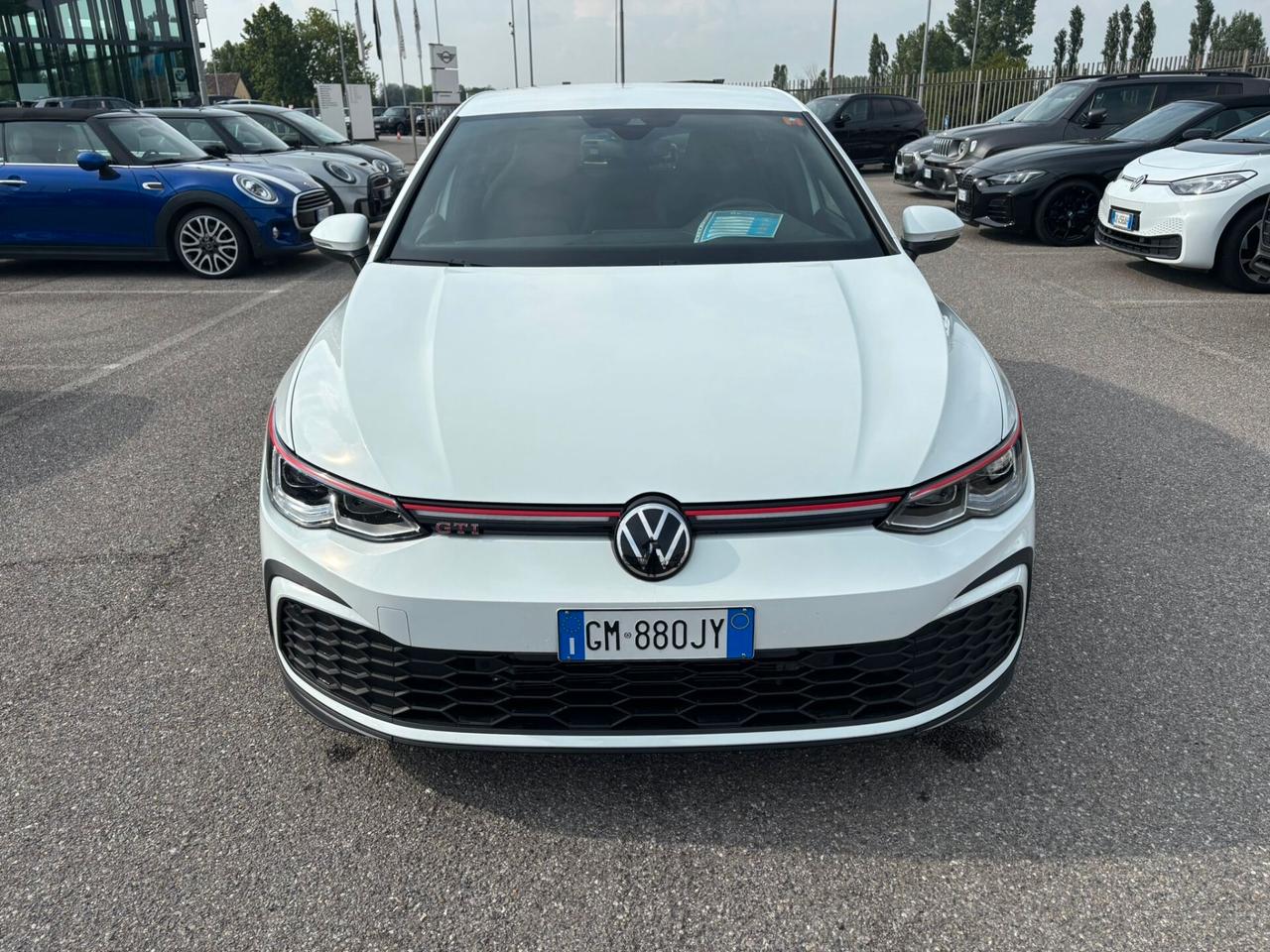 Volkswagen Golf VIII 2.0 TSI GTI – benzina,