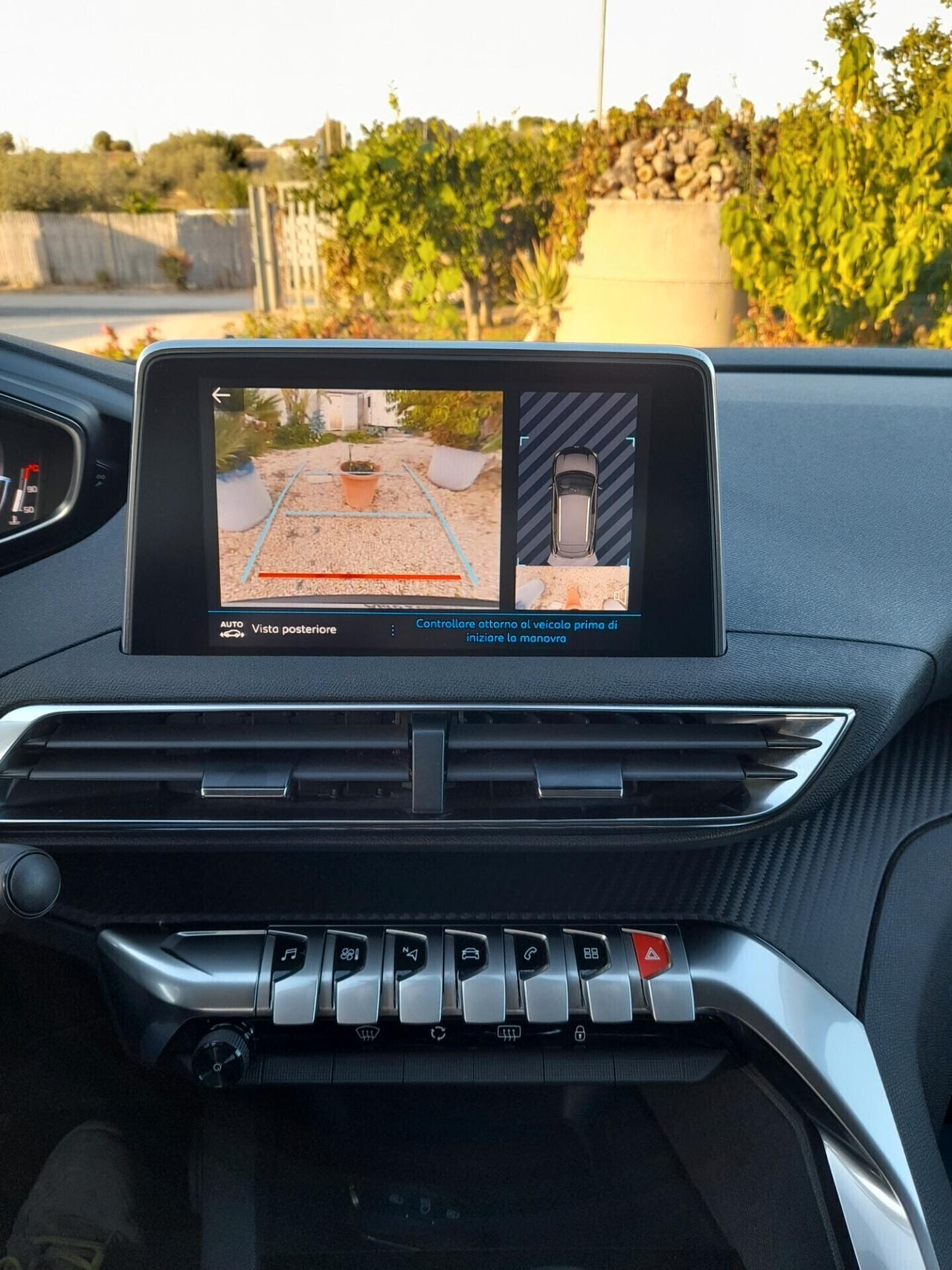 Peugeot 3008 BlueHDi 130 CAMBIO MANUALE ANNO 2022