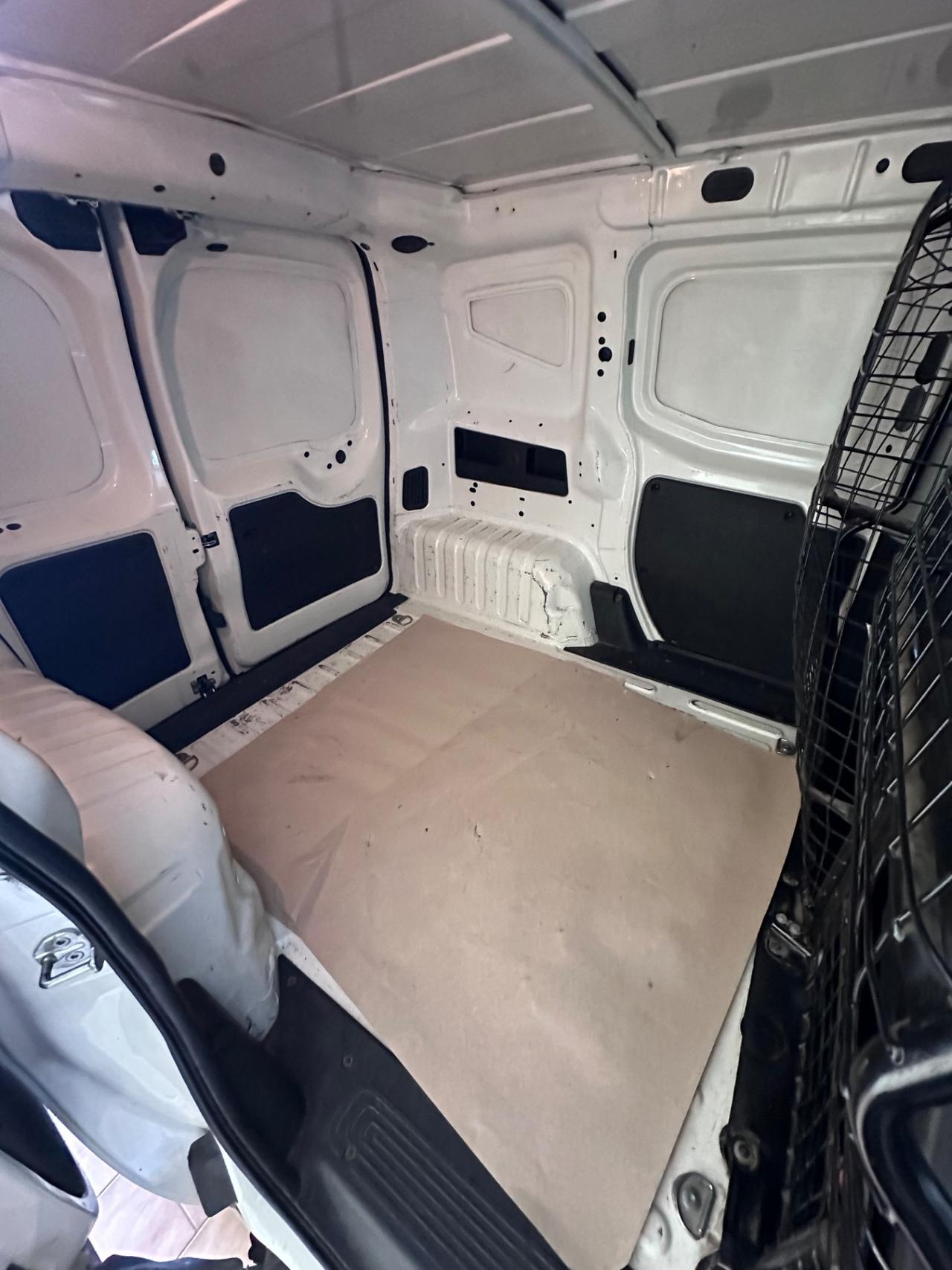 Citroen Nemo 1.3diesel catena sostituita