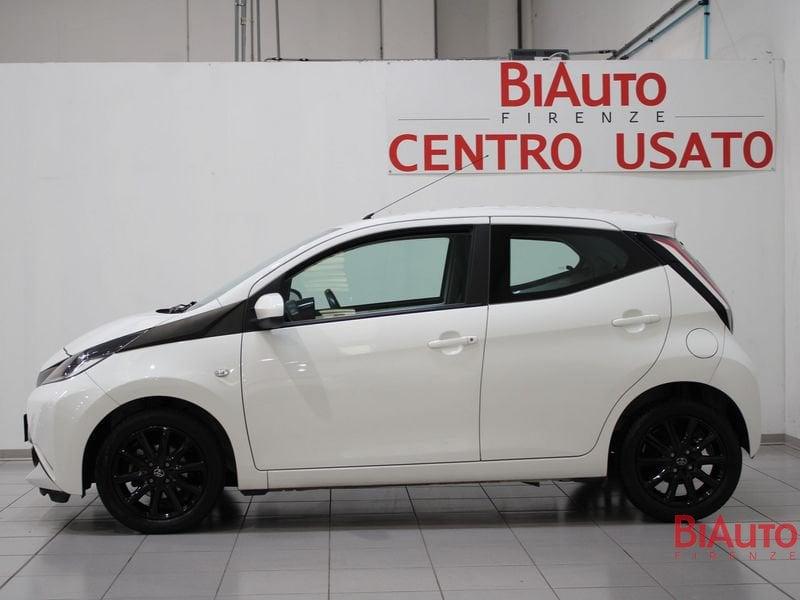 Toyota Aygo Aygo 5p 1.0 x-play tss m-mt