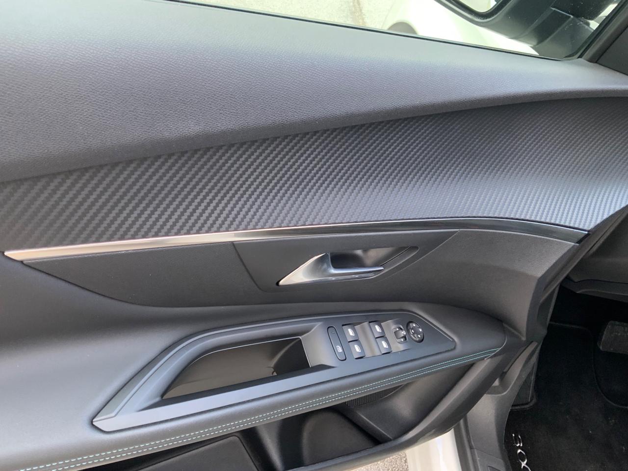 Peugeot 3008 BlueHDi 130 S&S EAT8 Allure Pack