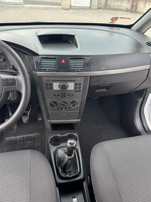 Opel Meriva serie 1.4 Benz 66 KW Cosmo