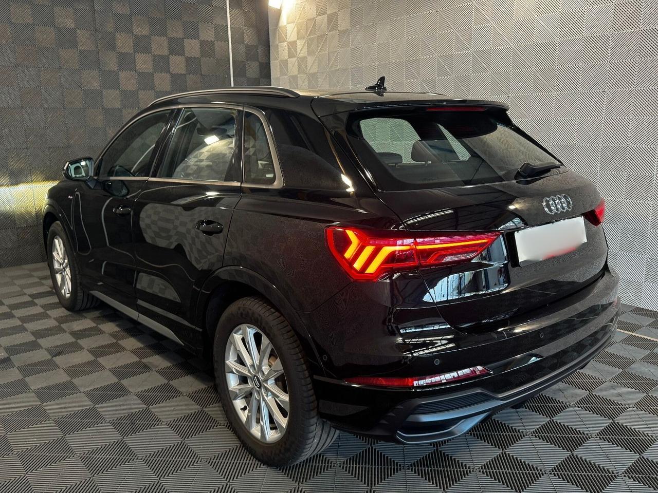 Audi Q3 35 TFSI S line edition