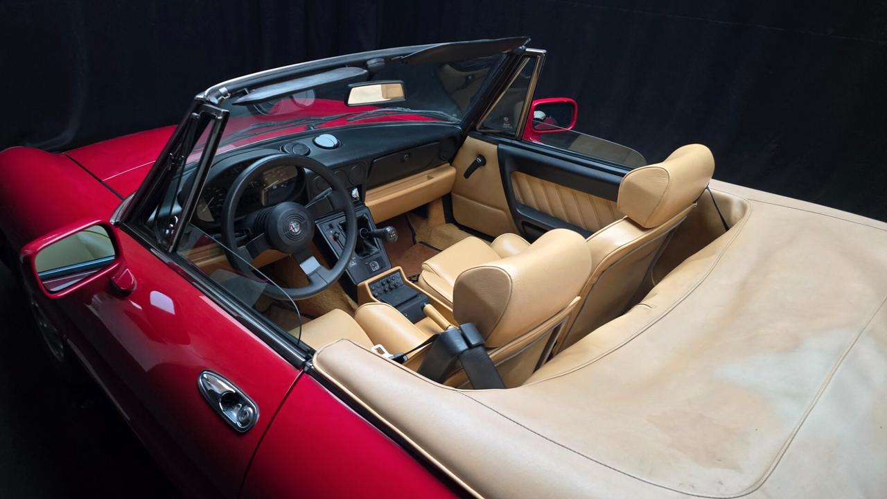 Alfa Romeo Spider certificata ASI con C.R.S