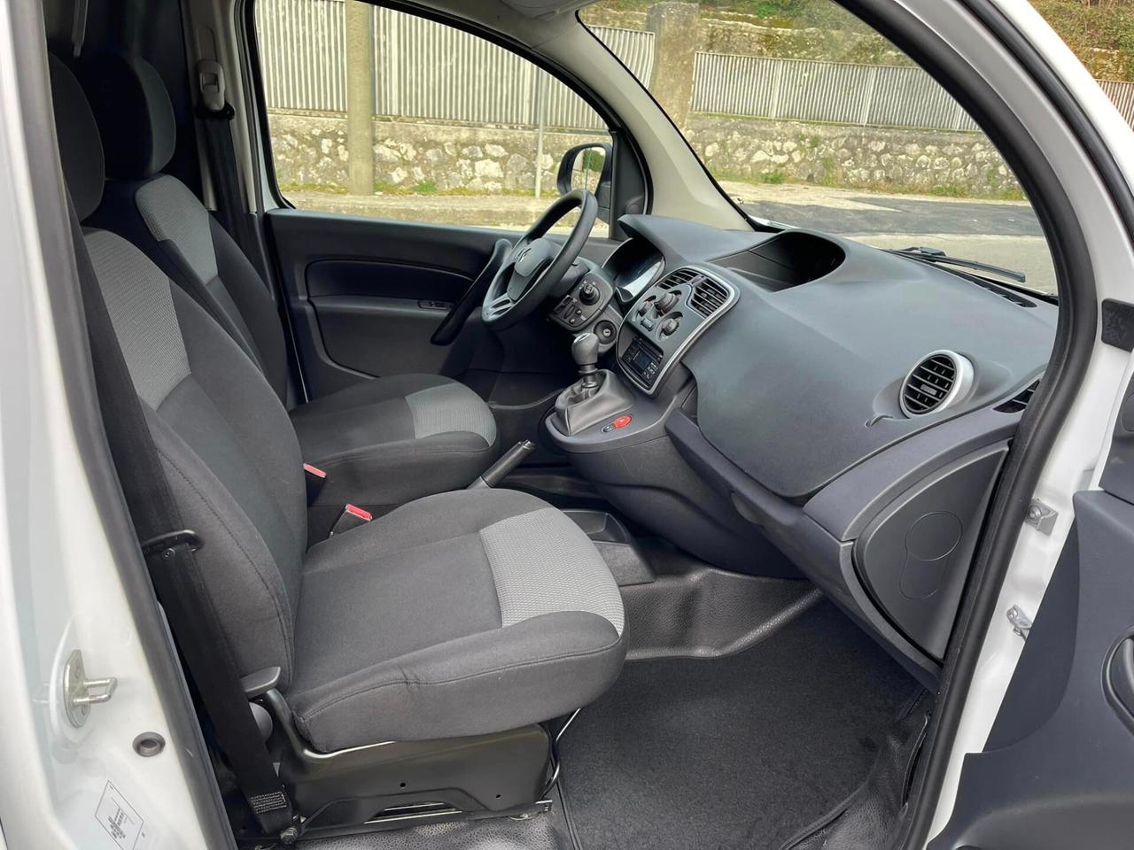 RENAULT KANGOO 1.5 BLUE DCI 116CV DOPPIA PORTA IVA