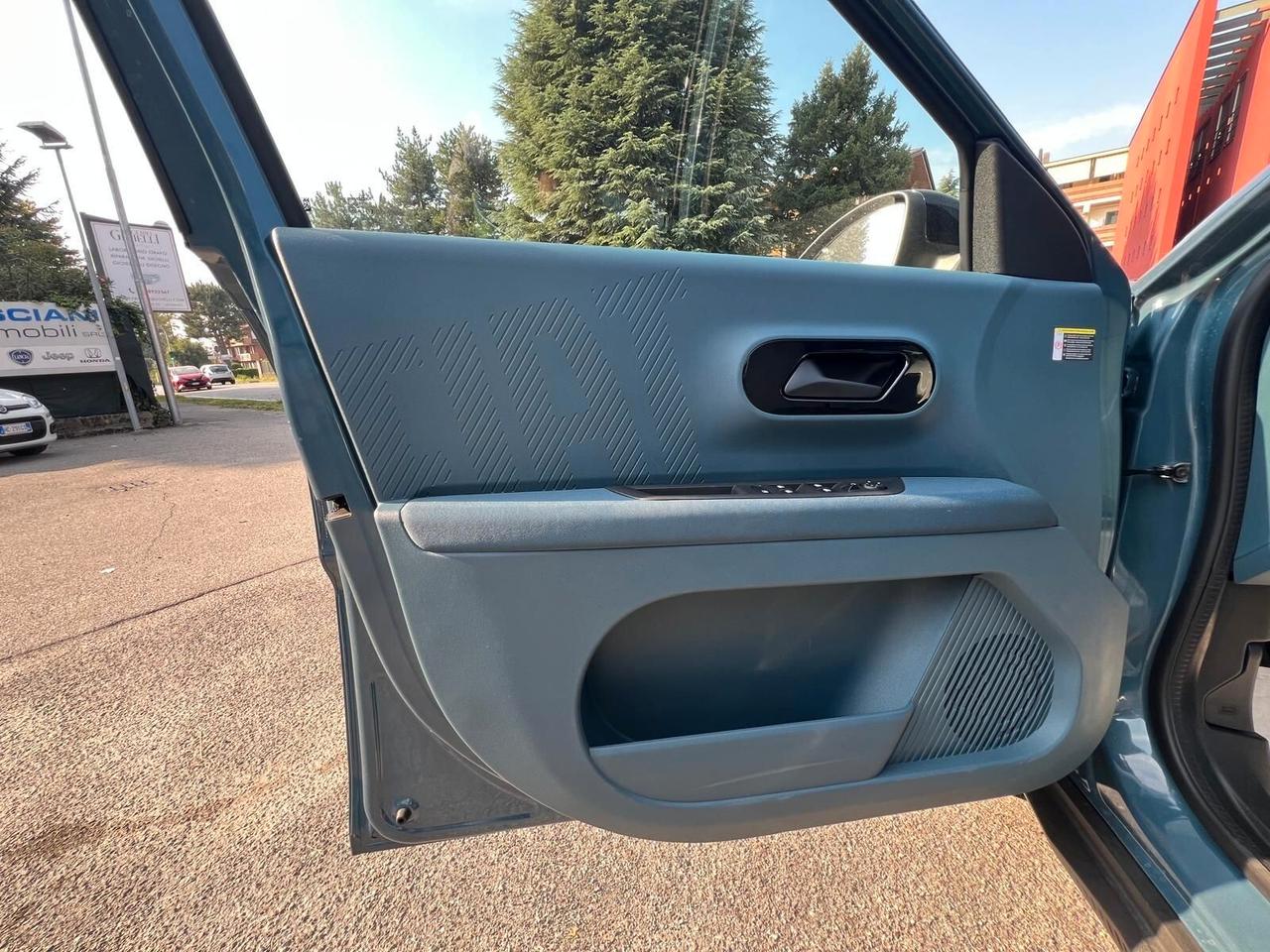 Fiat Grande Panda 1.2 Hybrid 110 CV S&S La Prima