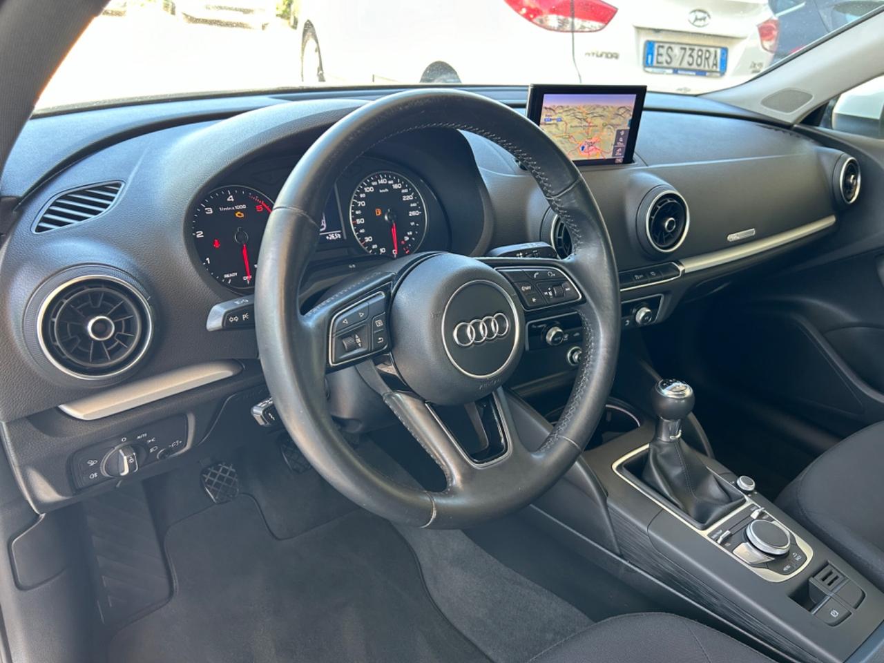 Audi A3 SPB 1.6TDI FULL*100000KM*NAVI GARANZIA