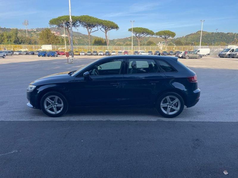 Audi A3 35 TFSI COD Business S.Back