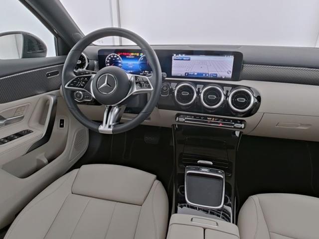 MERCEDES Classe A 250 e Automatic Sport hybrid