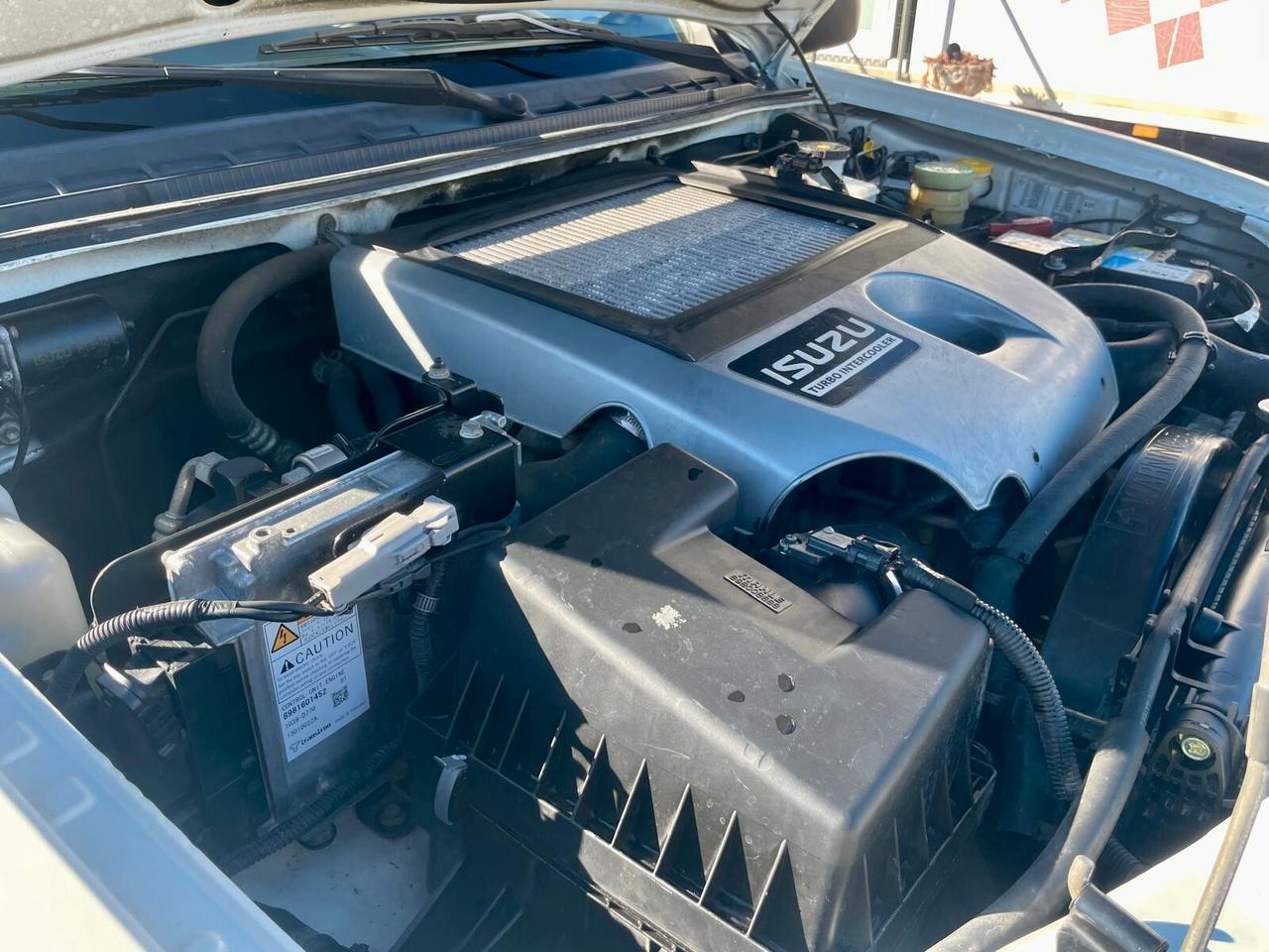 ISUZU D-MAX 2.5 TD CR SPACE L SUPER - 4X4