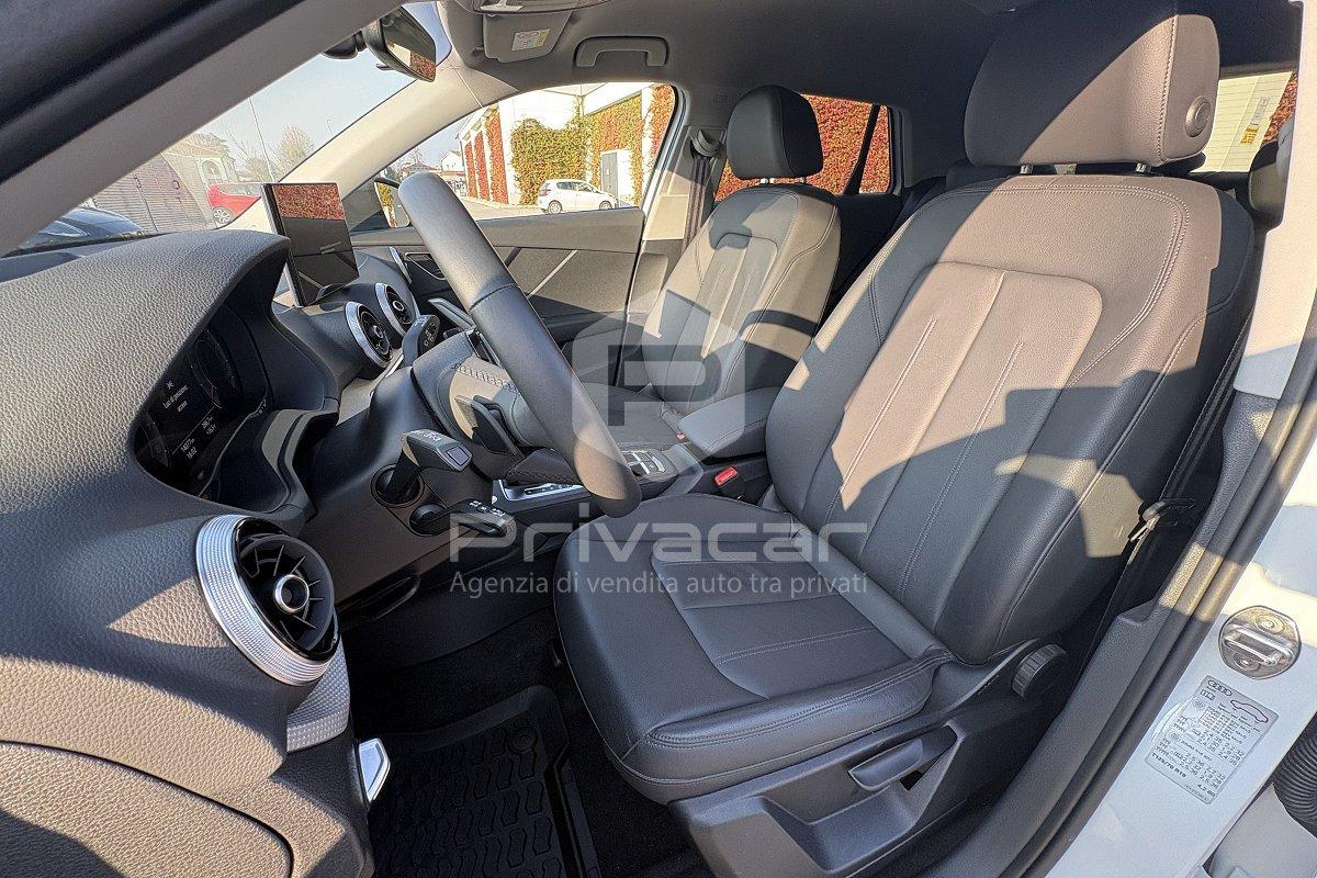 AUDI Q2 35 TFSI S tronic Business Advanced