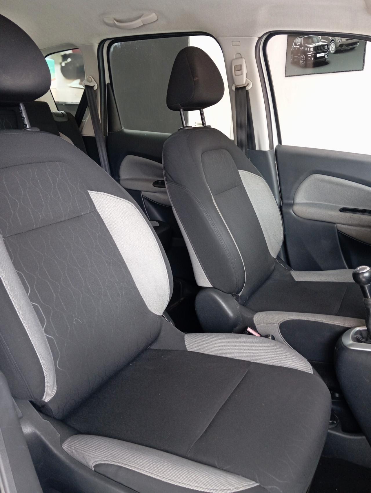 Citroen C3 Picasso C3 1.6 diesel 2013 CON GARANZIA