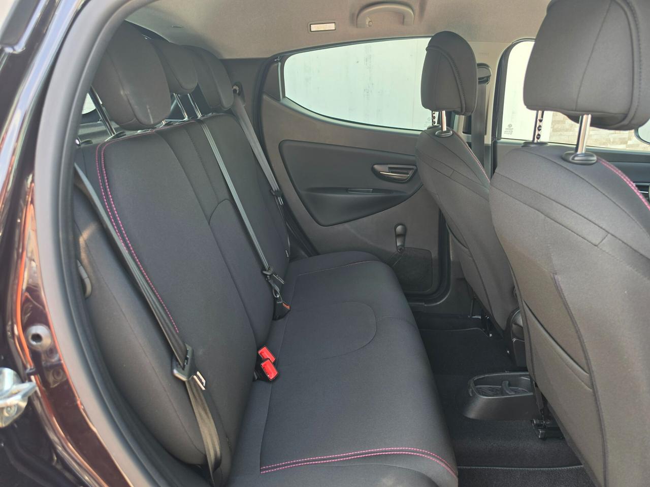 Lancia Ypsilon Paris 1.2 benzina 70cv