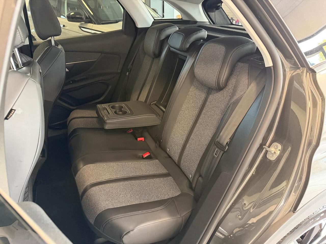 Peugeot 3008 1.2 PURETECH TURBO 130CV EAT6 ALLURE 2018