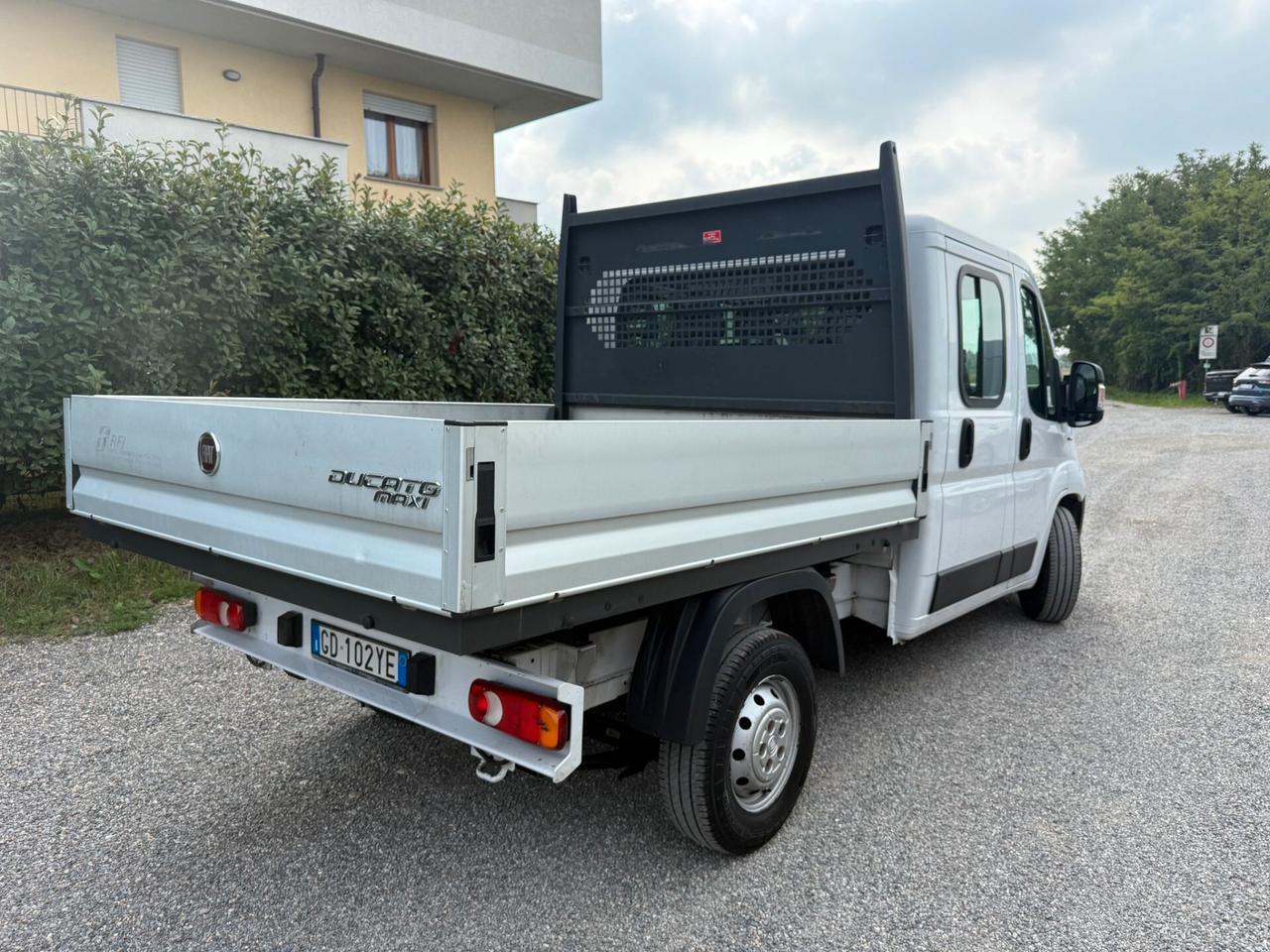 Fiat Ducato 35 2.3 MJT 140CV PL Cabinato