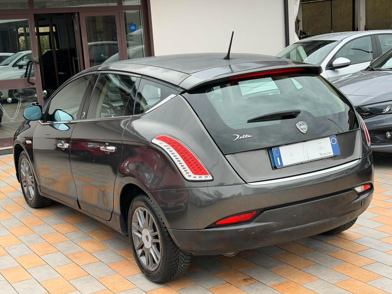 Lancia Delta 1.4 T JET 120 cv. ARGENTO (Impianto GPL)