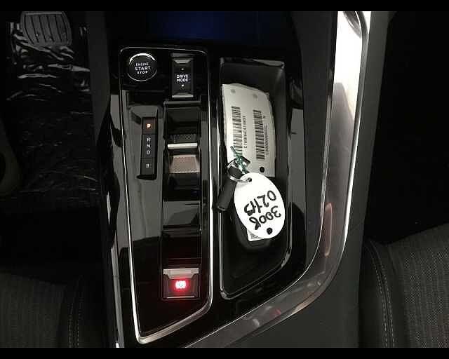 Peugeot 3008 3008 1.6 hybrid phev Allure Pack 180cv e-eat8