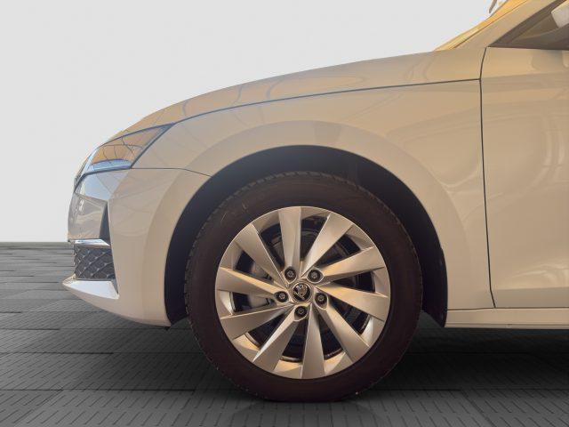 SKODA Octavia Octavia 2.0 TDI 150 CV DSG Wagon Executive