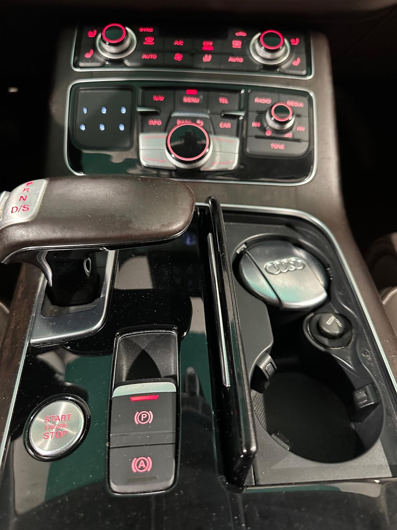 Audi A8 3.0 TDI 262 CV ultra quattro tiptronic