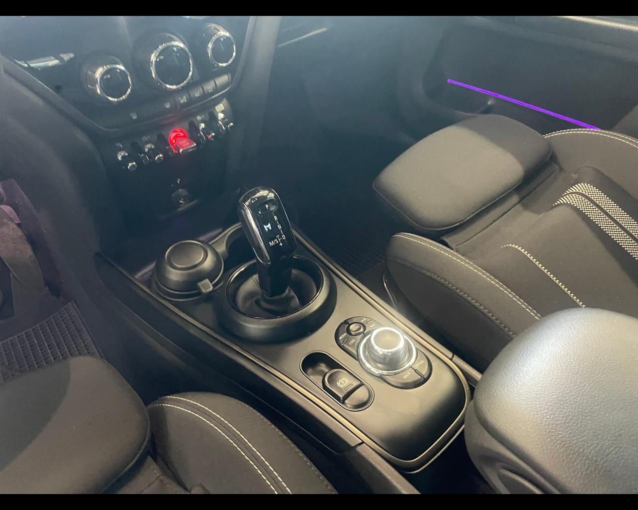 MINI Mini Countrym.(F60) - Mini 2.0 Cooper SD Business Countryman ALL4