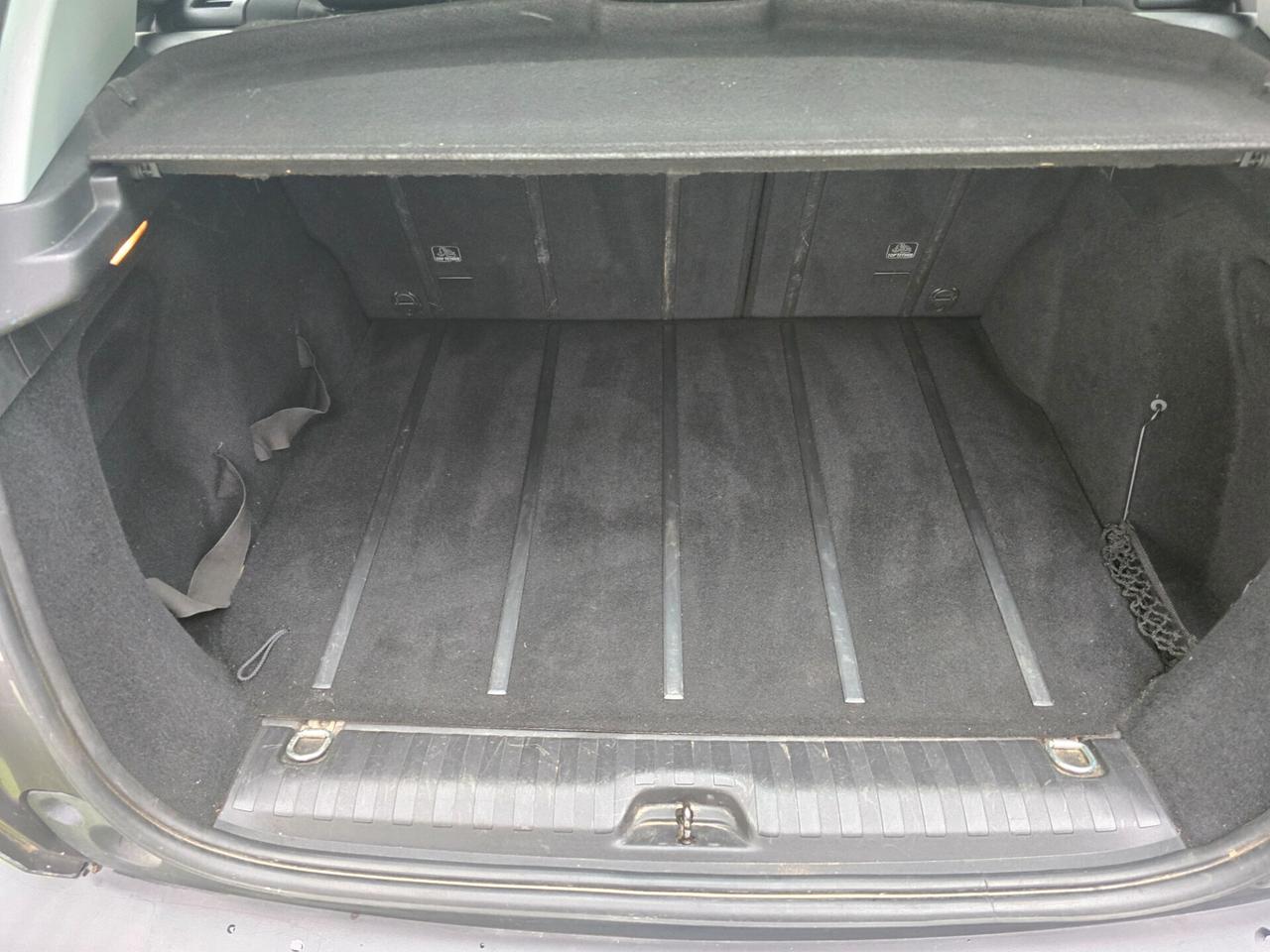 Peugeot 2008 1.4 HDi 68CV 170000km-2014