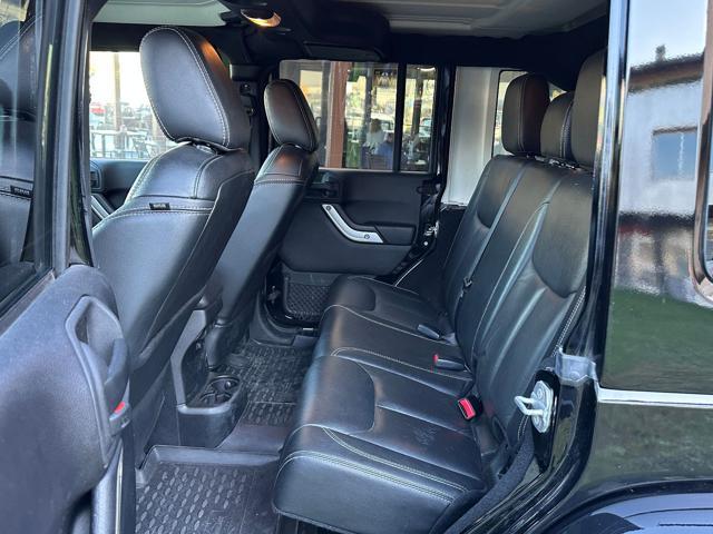 JEEP Wrangler Unlimited 2.8 CRD DPF Sahara Auto 92000KM