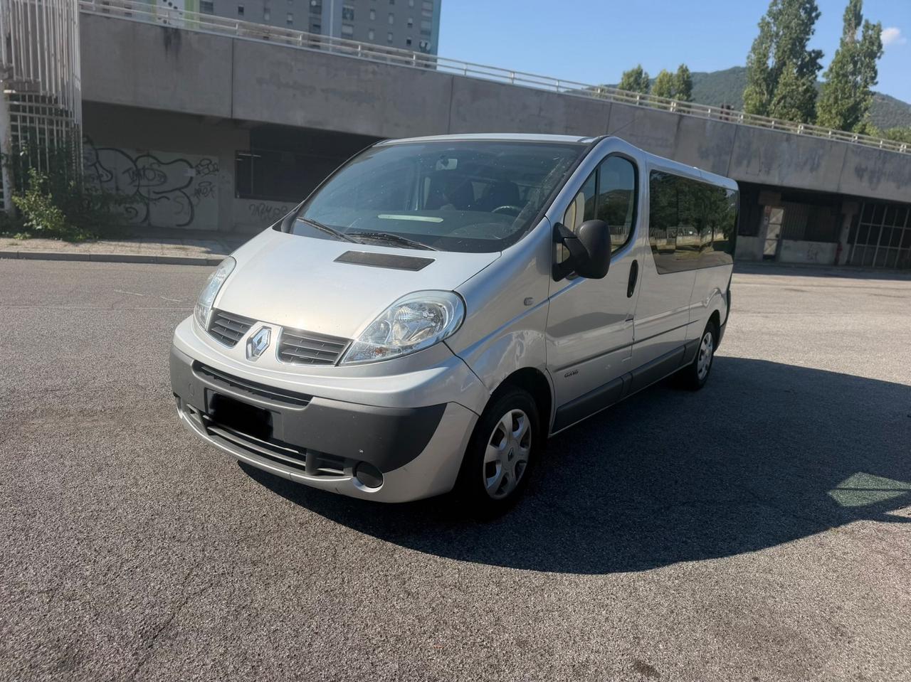 Renault Trafic Passenger 2.0 dCi 115 CV 9 Posti - 2007 - €6.500
