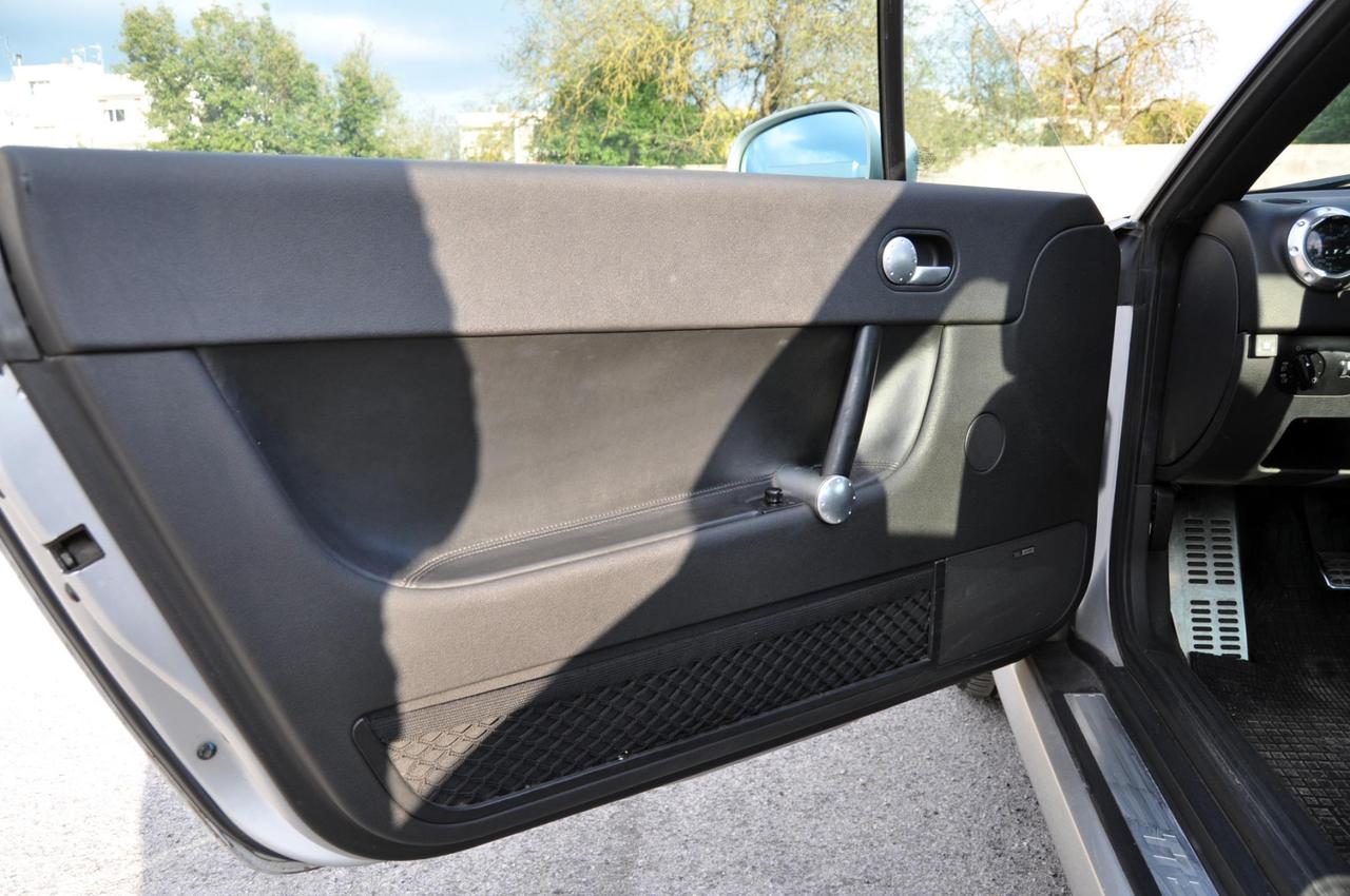 Audi TT Coupé 1.8 179 CV quattro GPL