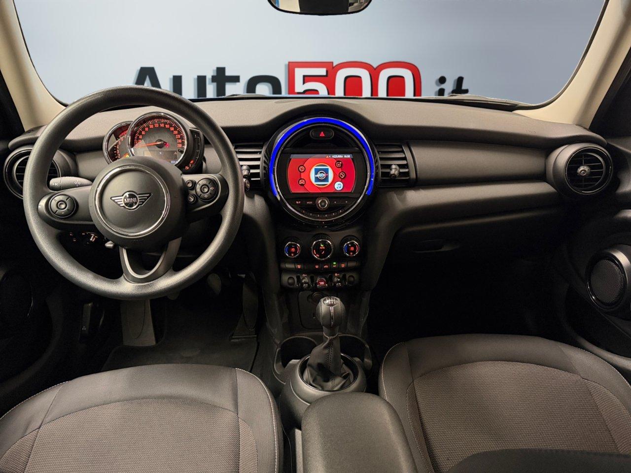 Mini 5 Porte One Baker Street 1.5 Twin Power Turbo 75cv