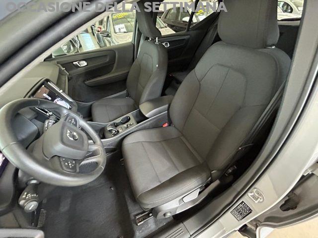 VOLVO XC40 automatico