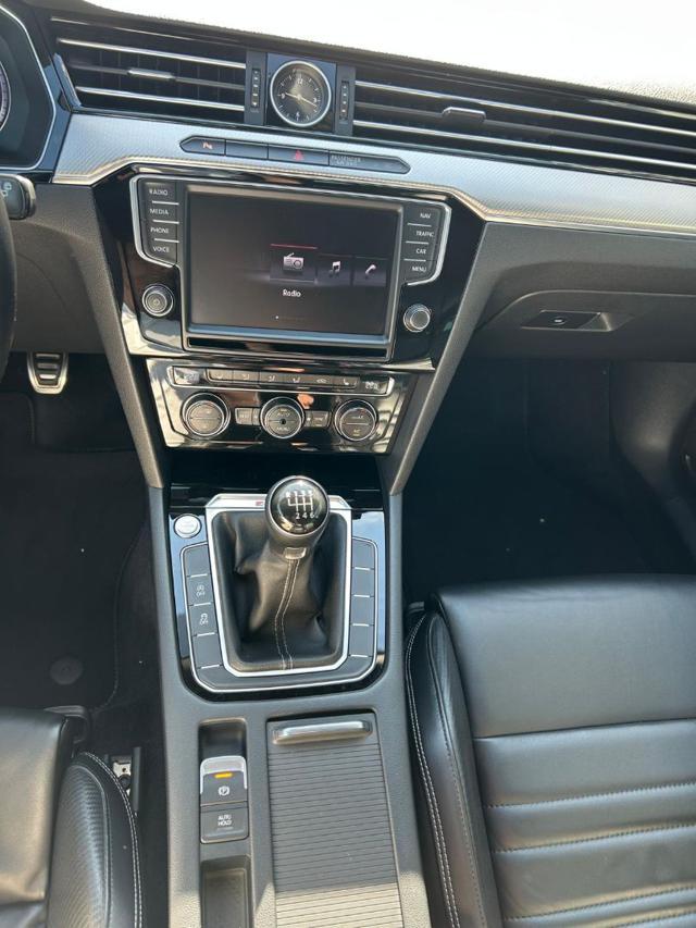 VOLKSWAGEN Passat Variant 2.0 TDI Highline 4 MOTION