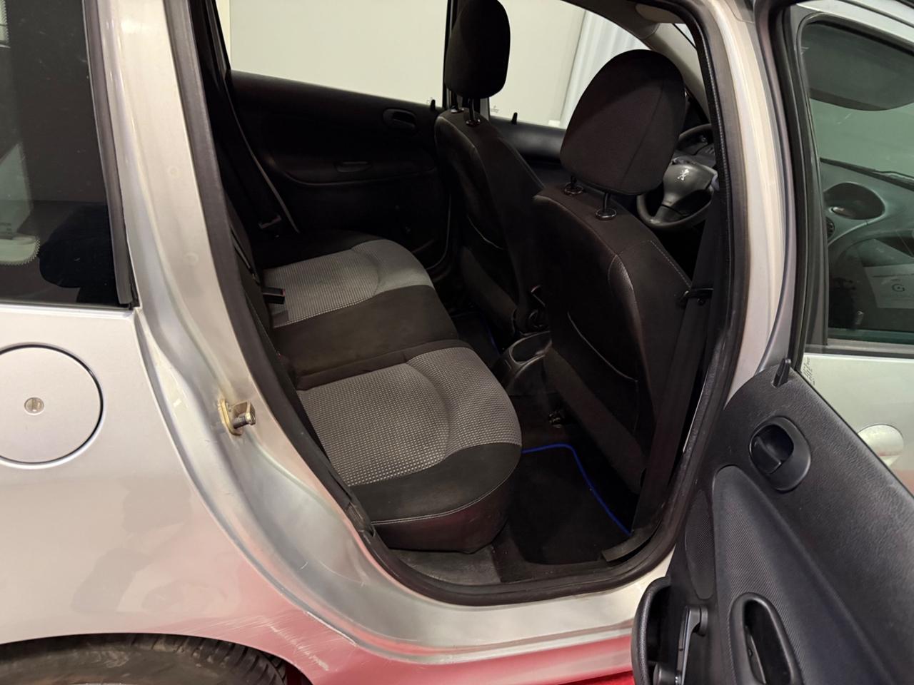 Peugeot 206 1.1 SW S