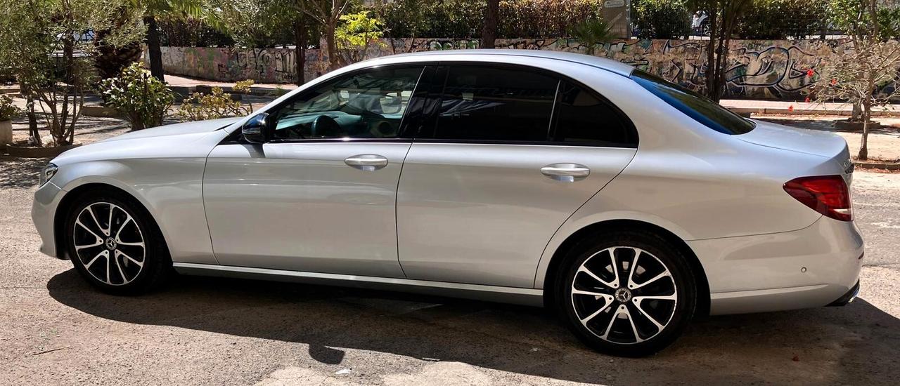 Mercedes-benz E 220 d 4Matic Auto Business Sport