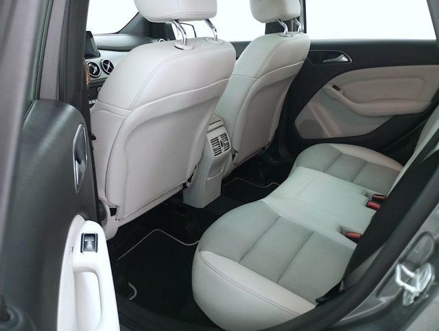 MERCEDES-BENZ B 220 Sport 4matic auto