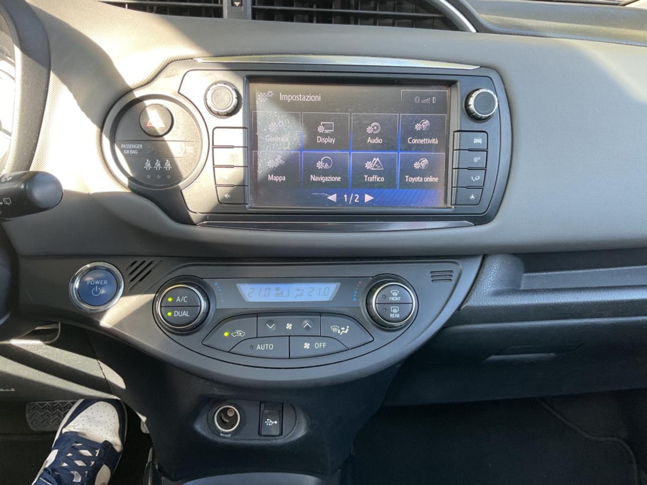 Toyota Yaris 1.5 Hybrid 5 porte OK NEOPATENTATI