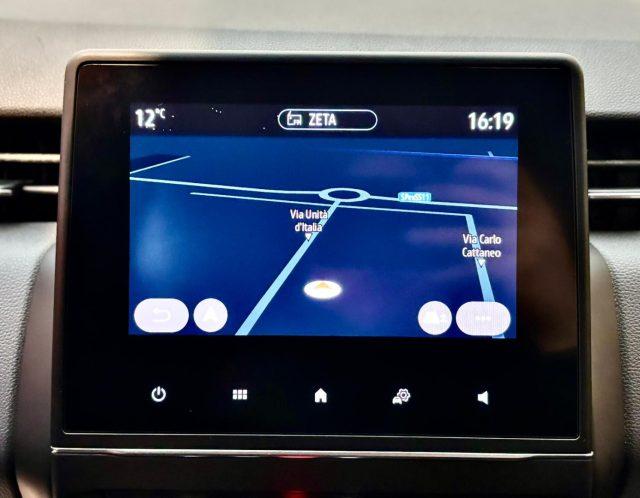 RENAULT Clio TCe 100 CV CVT 5 porte Intens